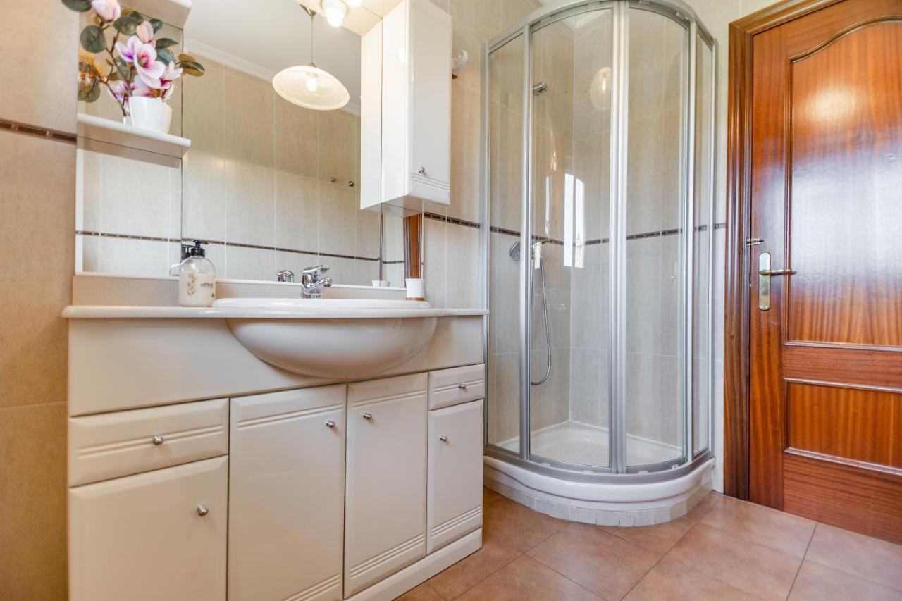 Apartamentos Privados Con Jardin Y Barbacoa Compartida En Laredo Exterior foto